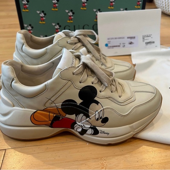 Gucci x Disney Mickey Mouse sneaker - Picture 3 of 12